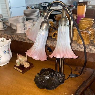 Sale Photo Thumbnail #53: Tulip Lamp