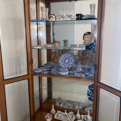 Sale Photo Thumbnail #69: Collectibles