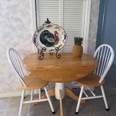 Sale Photo Thumbnail #55: Fold Top Bistro Set
