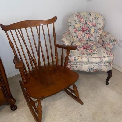 Sale Photo Thumbnail #94: Windsor Rocker
