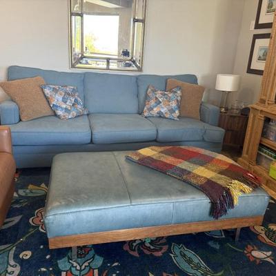 Sale Photo Thumbnail #111