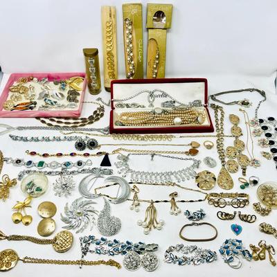 Nostalgic Sarah Coventry Collection