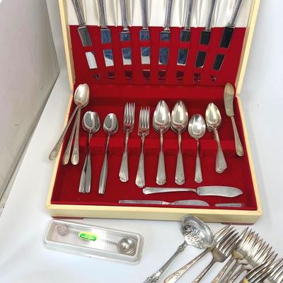 Rogers Allure Silver Plate Silverware- 