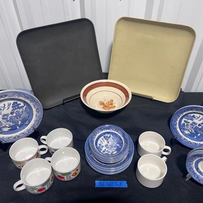 BC427SH Kitchen Dishes