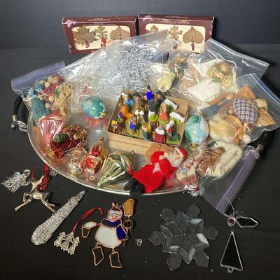 Antique & Modern Ornaments 