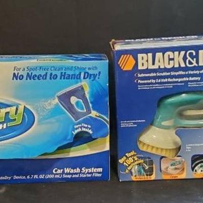Black & Decker Scum Buster Cordless Power Scrubber & Mr. Clean Car Wash System