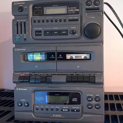 Vintage Emerson Compact Stereo System 