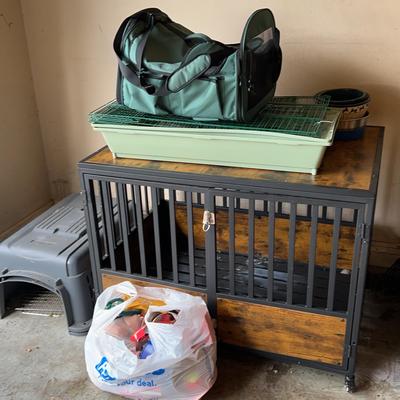 Nice Dog Crate Along With 2 Smaller Kennels And More