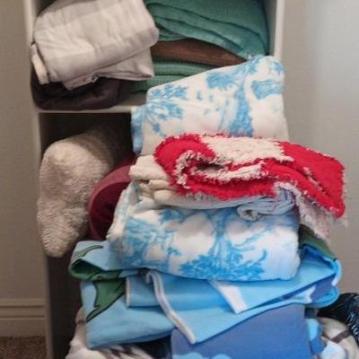 Blankets, Quilts, Throws, Sheets And Towels 
