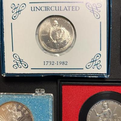 Nice Variety Of Commemorative Coins, Rounds,, And Silver Bar