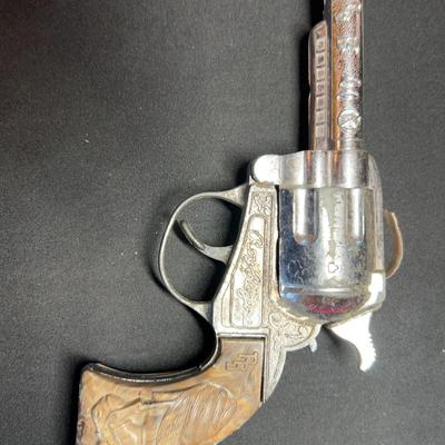 1951 Roy Rogers Cap Gun With Extra Caps (RARE)