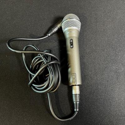 Samson Q2U Microphone 