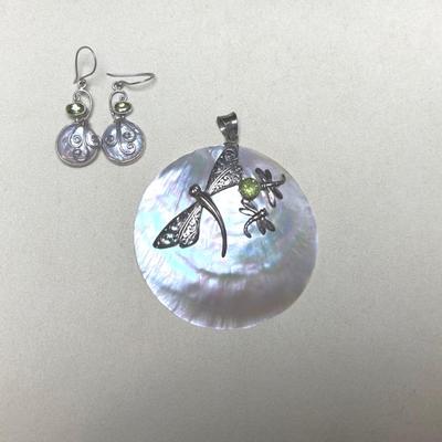 Sterling Silver & Shell Pendant And Earring Set