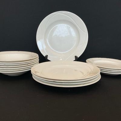 Vibe by Lenox Plates & Bowls