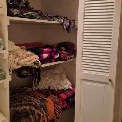 Throw Blankets