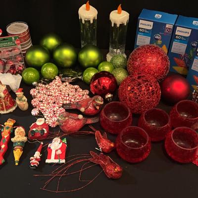Red And Green Christmas Decor
