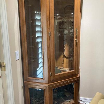 Gun Cabinet with Display Base