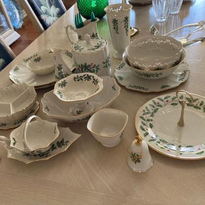 Lenox Holly