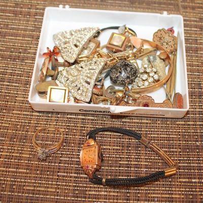 Sale Photo Thumbnail #145