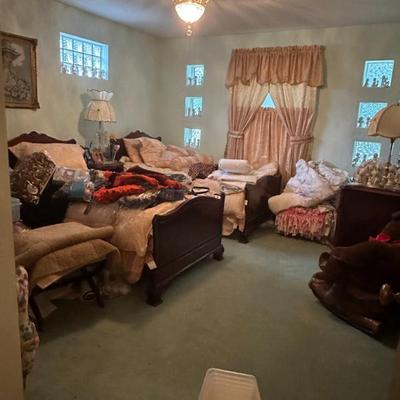 Sale Photo Thumbnail #118