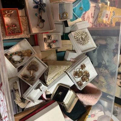 Sale Photo Thumbnail #281
