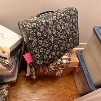 Sale Photo Thumbnail #140