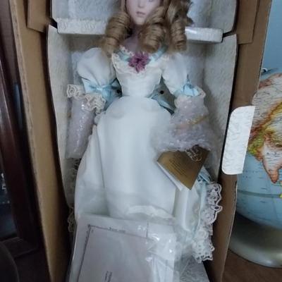 Sale Photo Thumbnail #49: Franklin Heirloom Collectable Doll