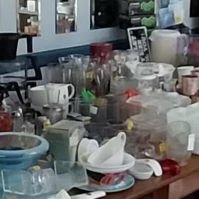 Sale Photo Thumbnail #32: Kitchen/Dining Wares