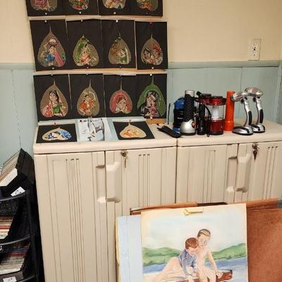 Sale Photo Thumbnail #51: Locking Cabinets/Art