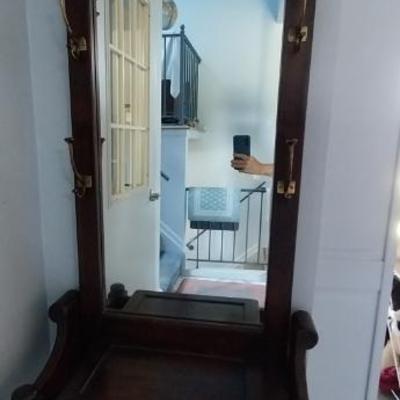 Sale Photo Thumbnail #11: Coat Rack/Hall Tree