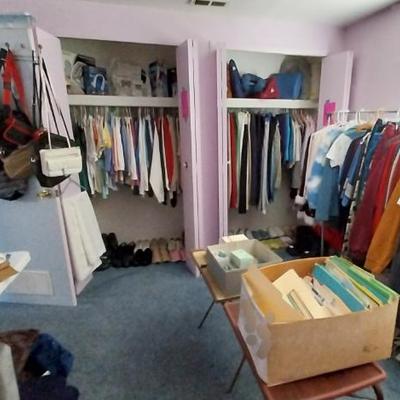 Sale Photo Thumbnail #25: Clothes, Purses, Support Cushions, Candles