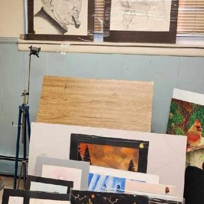 Sale Photo Thumbnail #54: Drafing/Art Table, Art