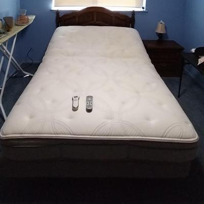 Sale Photo Thumbnail #7: Tempur-Pedic Frame/Sleep Number Mattress Bed with Matching Headboard
