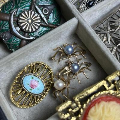 Sale Photo Thumbnail #27