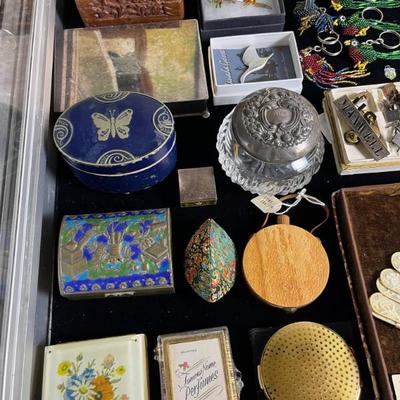 Sale Photo Thumbnail #35