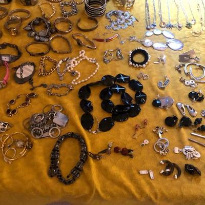 Sale Photo Thumbnail #21