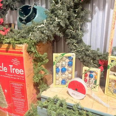 Holiday Decor Lot – 7’ Miracle Tree, Jumbo Ornaments, Tree Stand & Wreaths