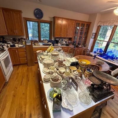 Sale Photo Thumbnail #814