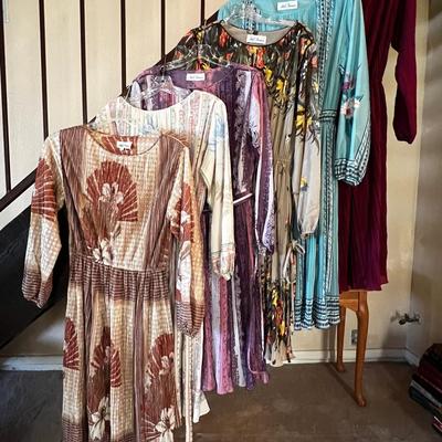 Vintage Women’s Midi Dresses 70s 80s Size M-L