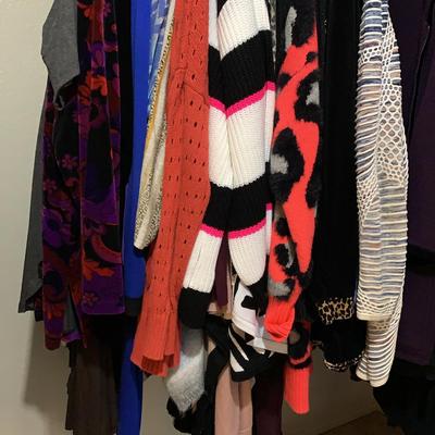 Women’s 2X Clothes Includes Sweaters, Cardigans Vest Sets