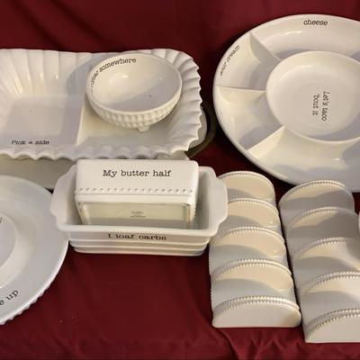 White Mud pie Serving Ware