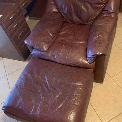 Leather Chair With Footrest