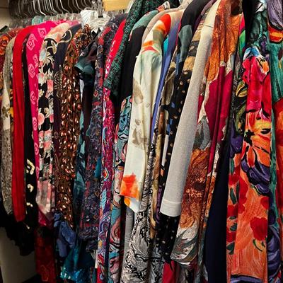 Women’s Clothing Lot Blouse And Skirt Sets Size 14-18