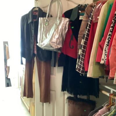Sale Photo Thumbnail #262