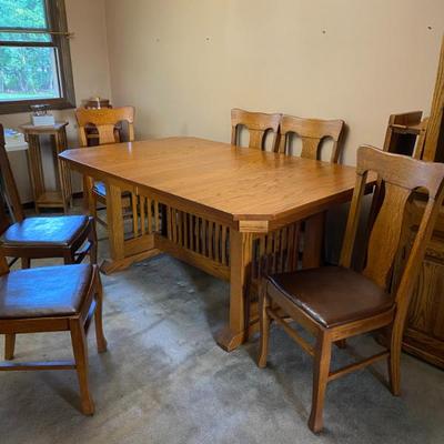 Sale Photo Thumbnail #125: Don's Oak table/vintage chairs