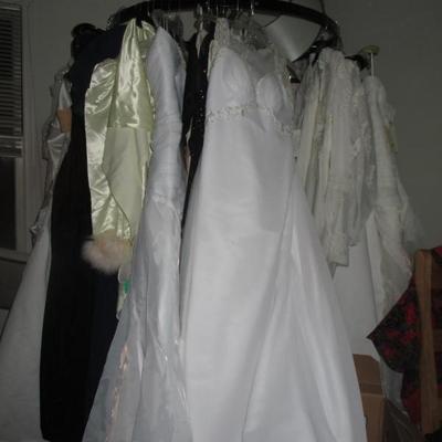 tons of bridal vintage and brand new 