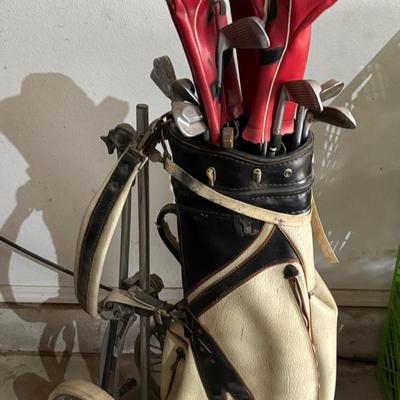 Vintage Golfing 