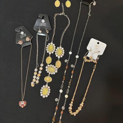 Necklace & Earring Sets