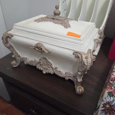 Sale Photo Thumbnail #31
