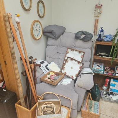 Sale Photo Thumbnail #87